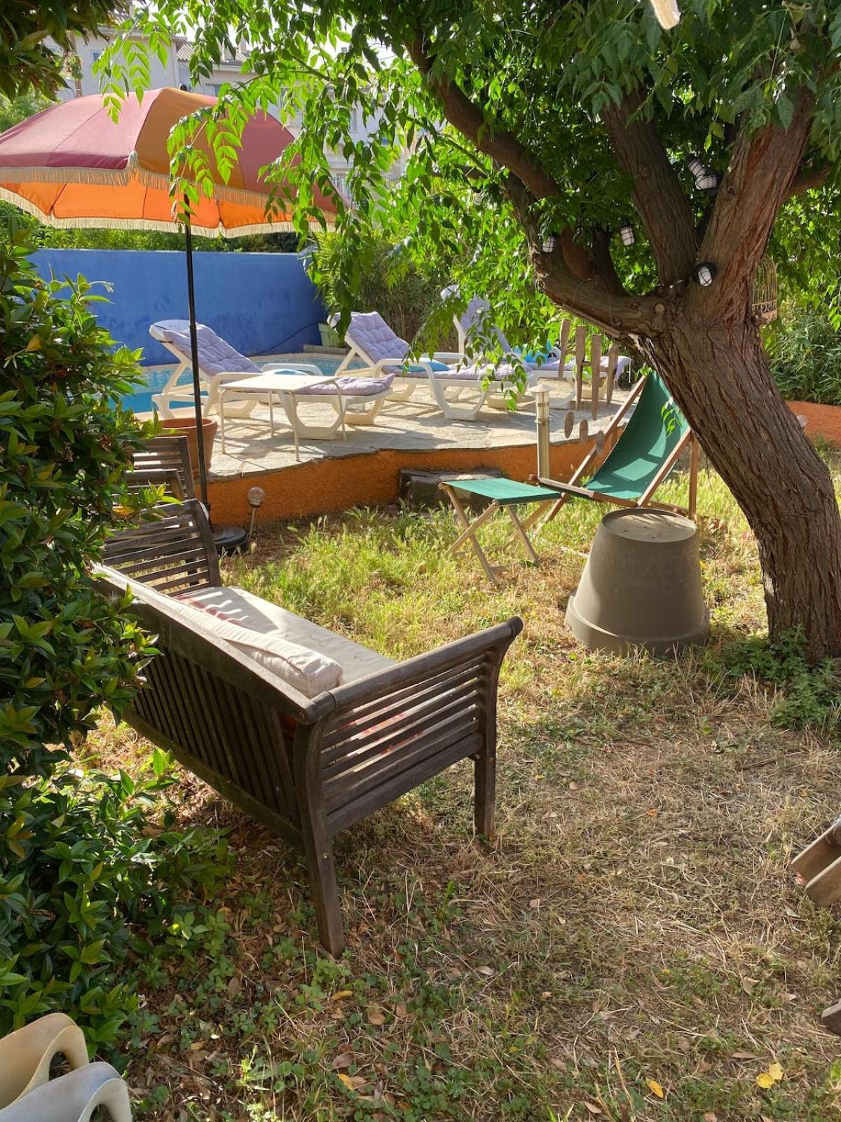 Maison Mediterraneenne Proche Du Coeur De Ville, Avec Piscine *